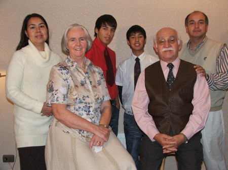 FAMILIA PASTORAL DE LA IGLESIA CENTRO CRISTIANO ÁGAPE-FILADELFIA 2012